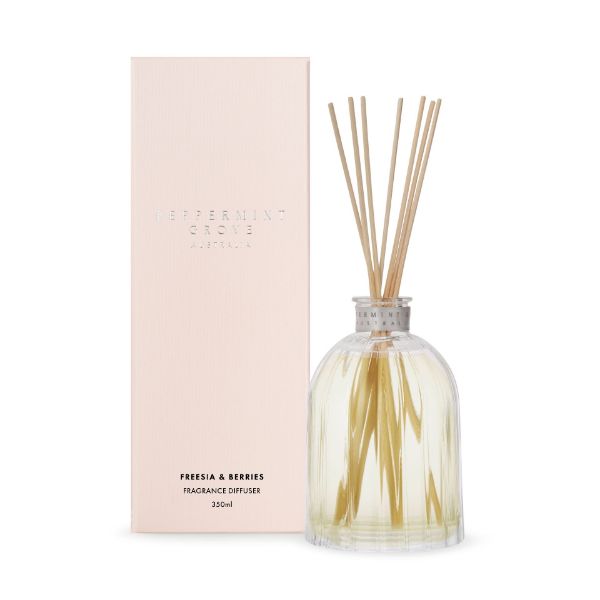 Picture of Peppermint Grove Diffuser 350ml - Freesia & Berries